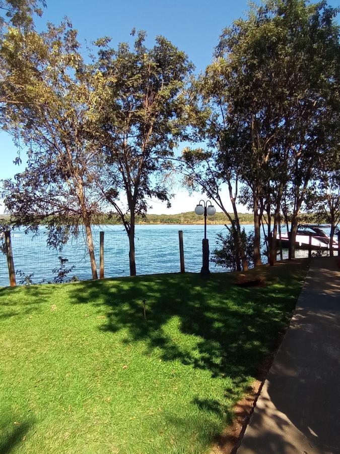 Flat No Pontal Do Lago Caldas Novas Exterior photo