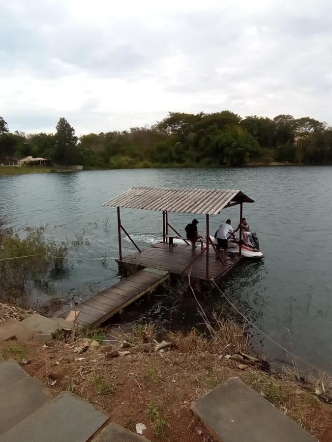 Flat No Pontal Do Lago Caldas Novas Exterior photo